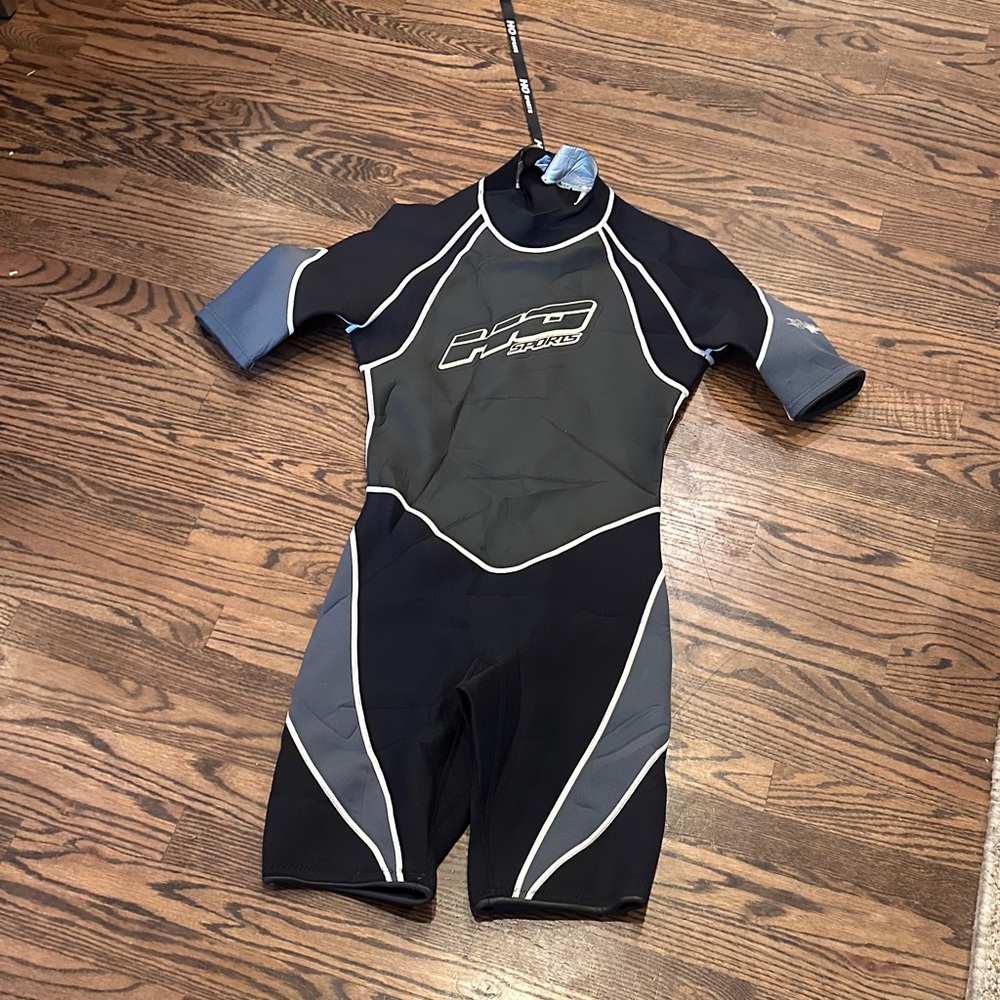 Men's Black and Gray Rashguard